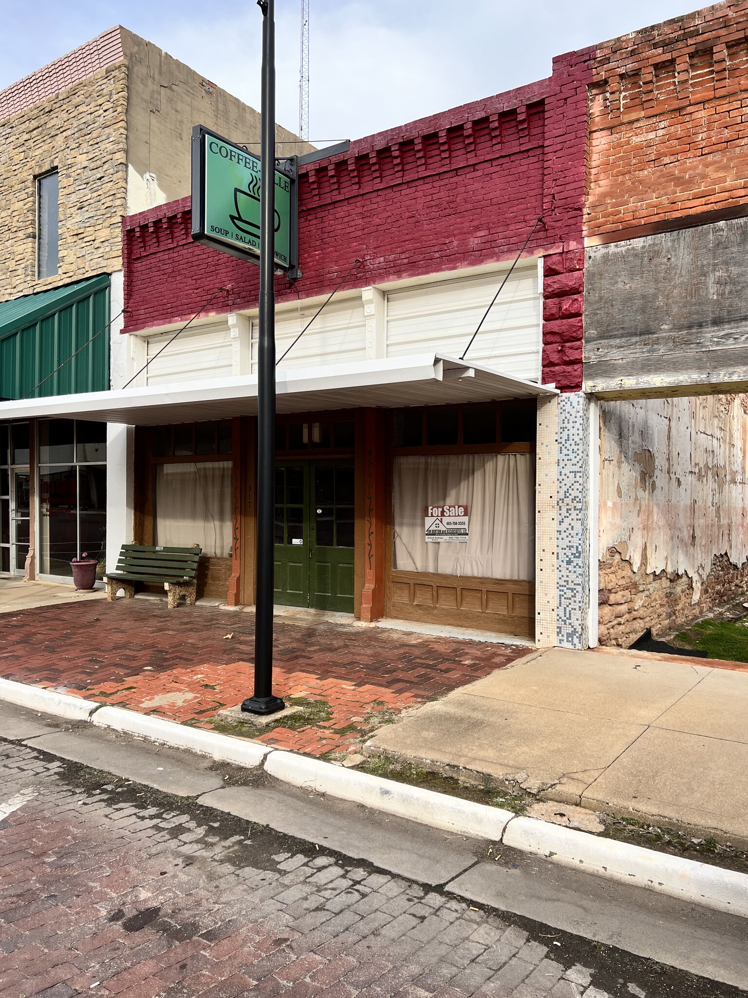 317 S Main St, Lindsay, OK for sale Building Photo- Image 1 of 25