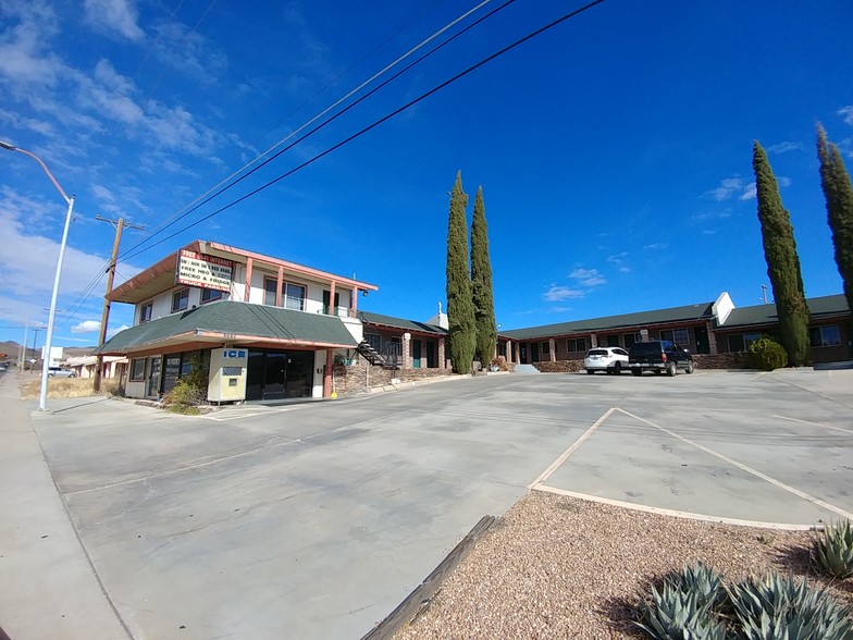 1225 W Beale St, Kingman, AZ for sale - Building Photo - Image 1 of 1