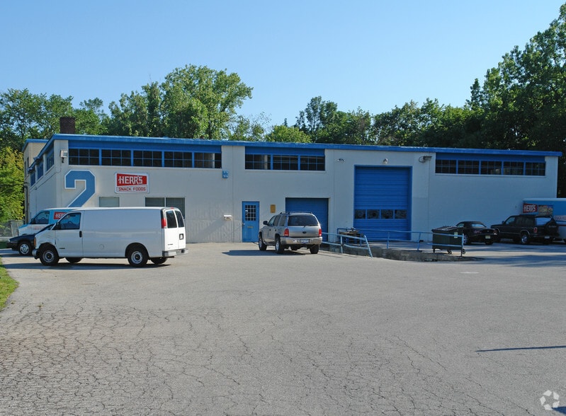 1 Warehouse Ln, Elmsford, NY for lease - Building Photo - Image 1 of 7