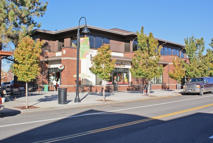 2754 NW Crossing Dr, Bend, OR for lease - Building Photo - Image 3 of 4