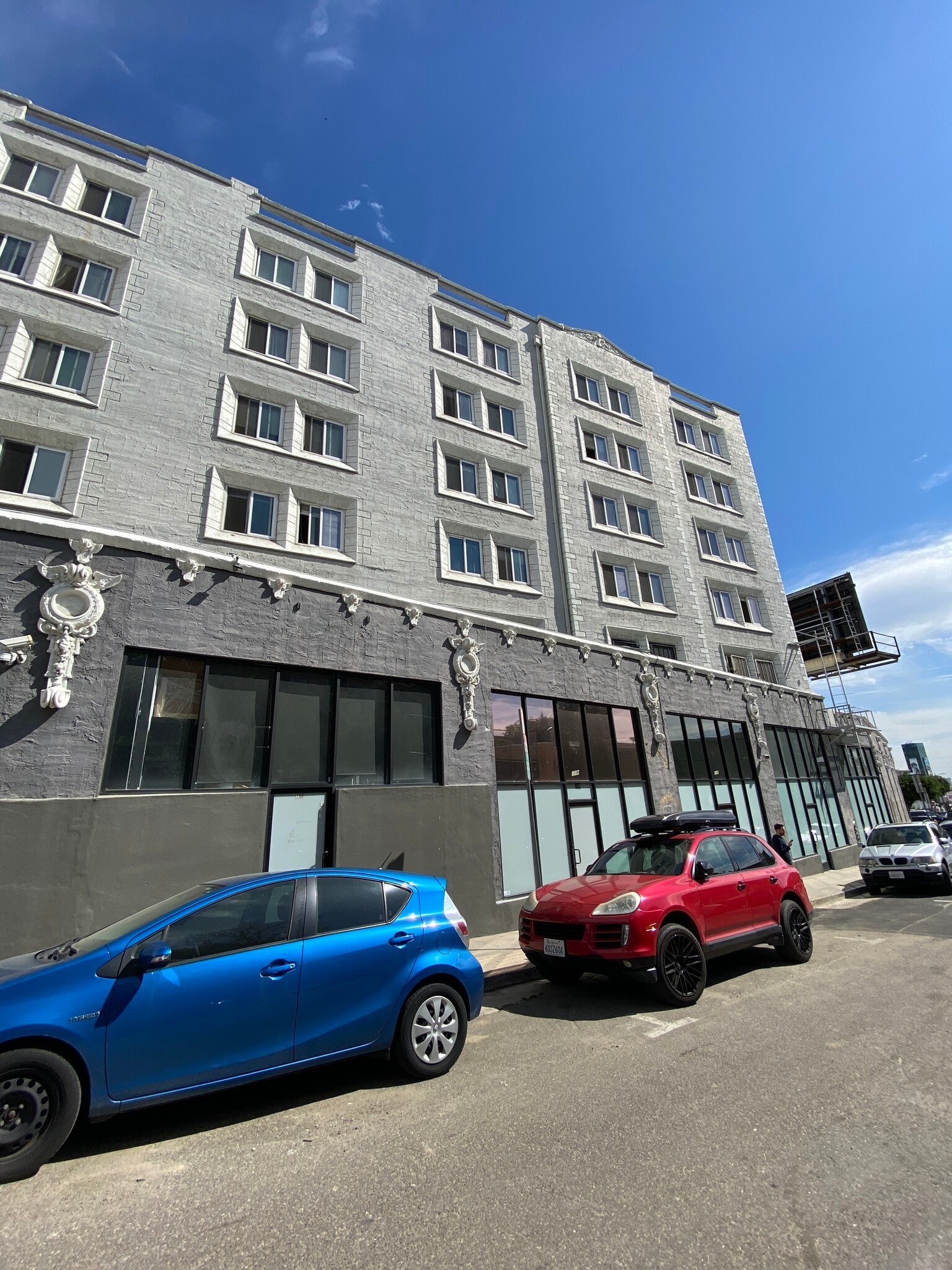 1963 N Cahuenga Blvd, Los Angeles, CA for lease Building Photo- Image 1 of 2