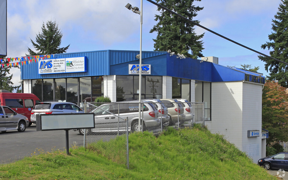 7202 Evergreen Way, Everett, WA for lease - Primary Photo - Image 1 of 4