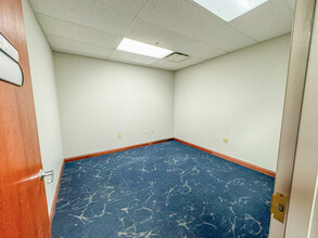 2888 Nationwide Pky, Brunswick, OH for lease Interior Photo- Image 2 of 2