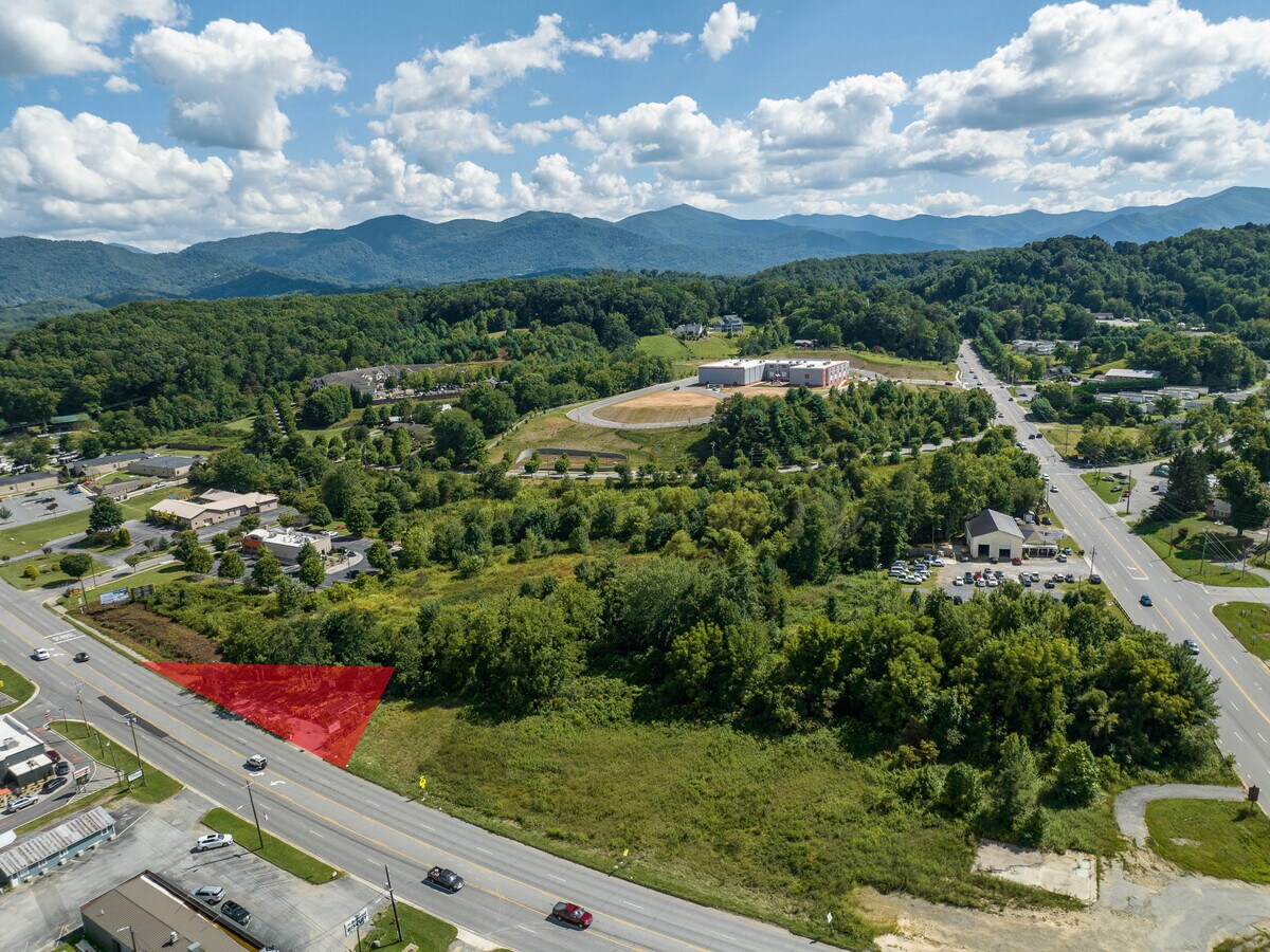 1207 Dellwood Rd, Waynesville, NC 28786 Land for Sale