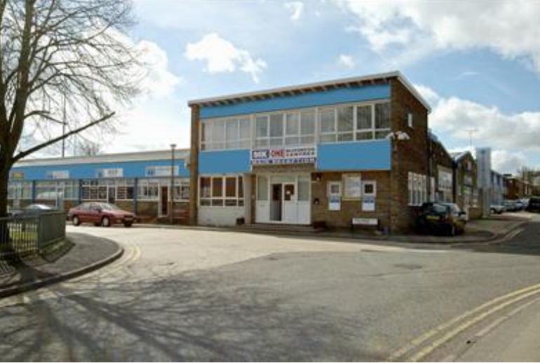 10 First Av, Milton Keynes for lease - Building Photo - Image 1 of 1