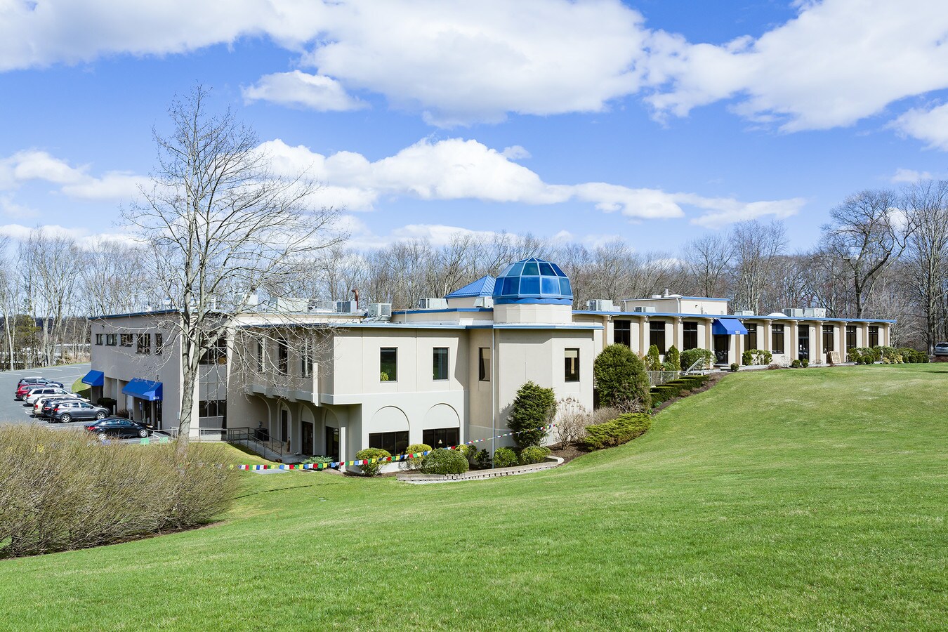 153 S Main St, Newtown, CT, 06470 Office Property For Sale