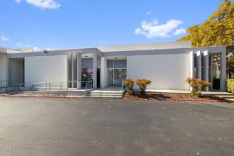 2910-2960 Scott Blvd, Santa Clara, CA for lease Interior Photo- Image 2 of 23