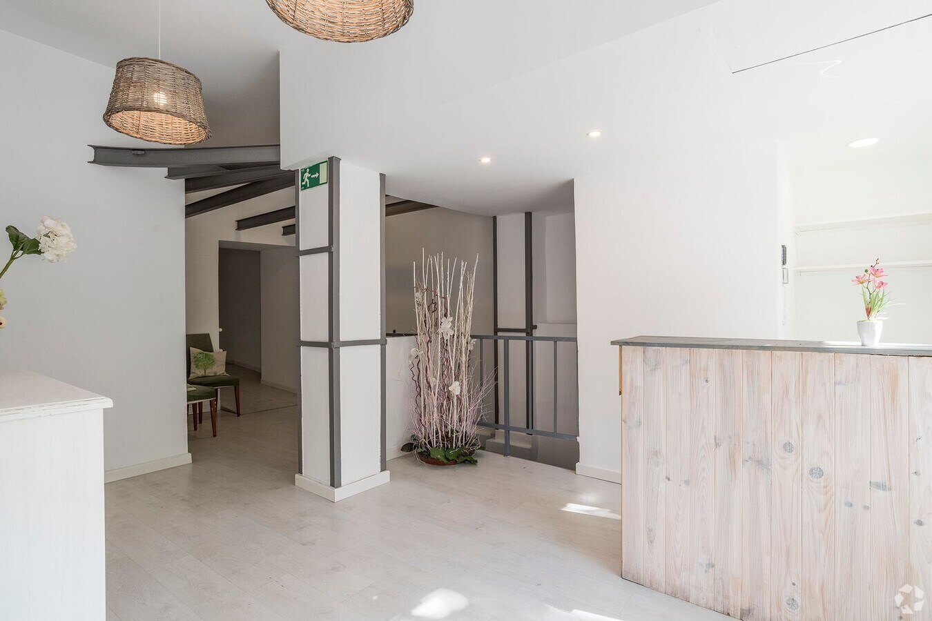 Madrid, MAD 28045 - Unit Puerta 03, Esc. 1 - - Interior Photo - Image 2 of 18