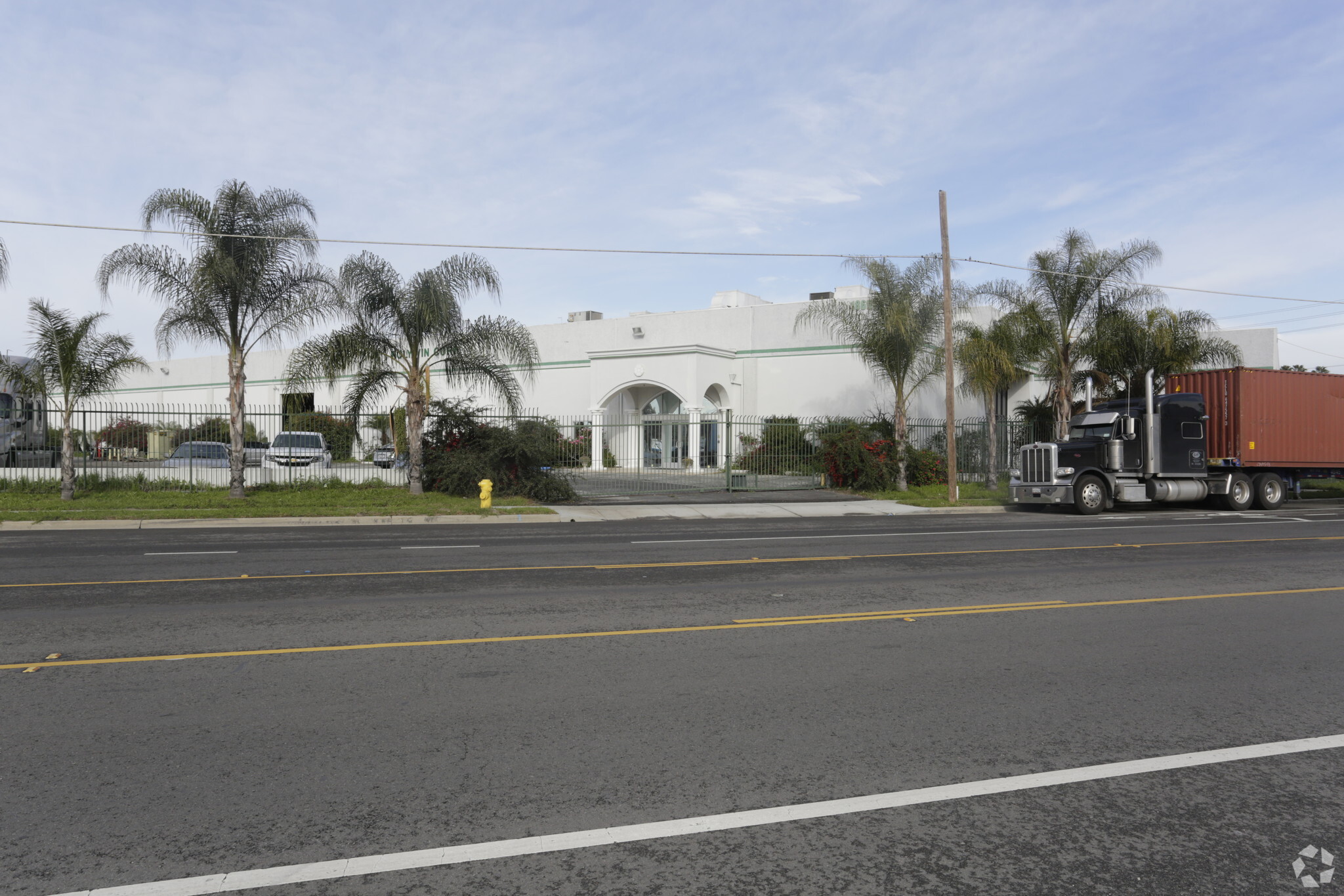 18601 S Susana Rd, Rancho Dominguez, CA 90220 - Industrial For Lease ...