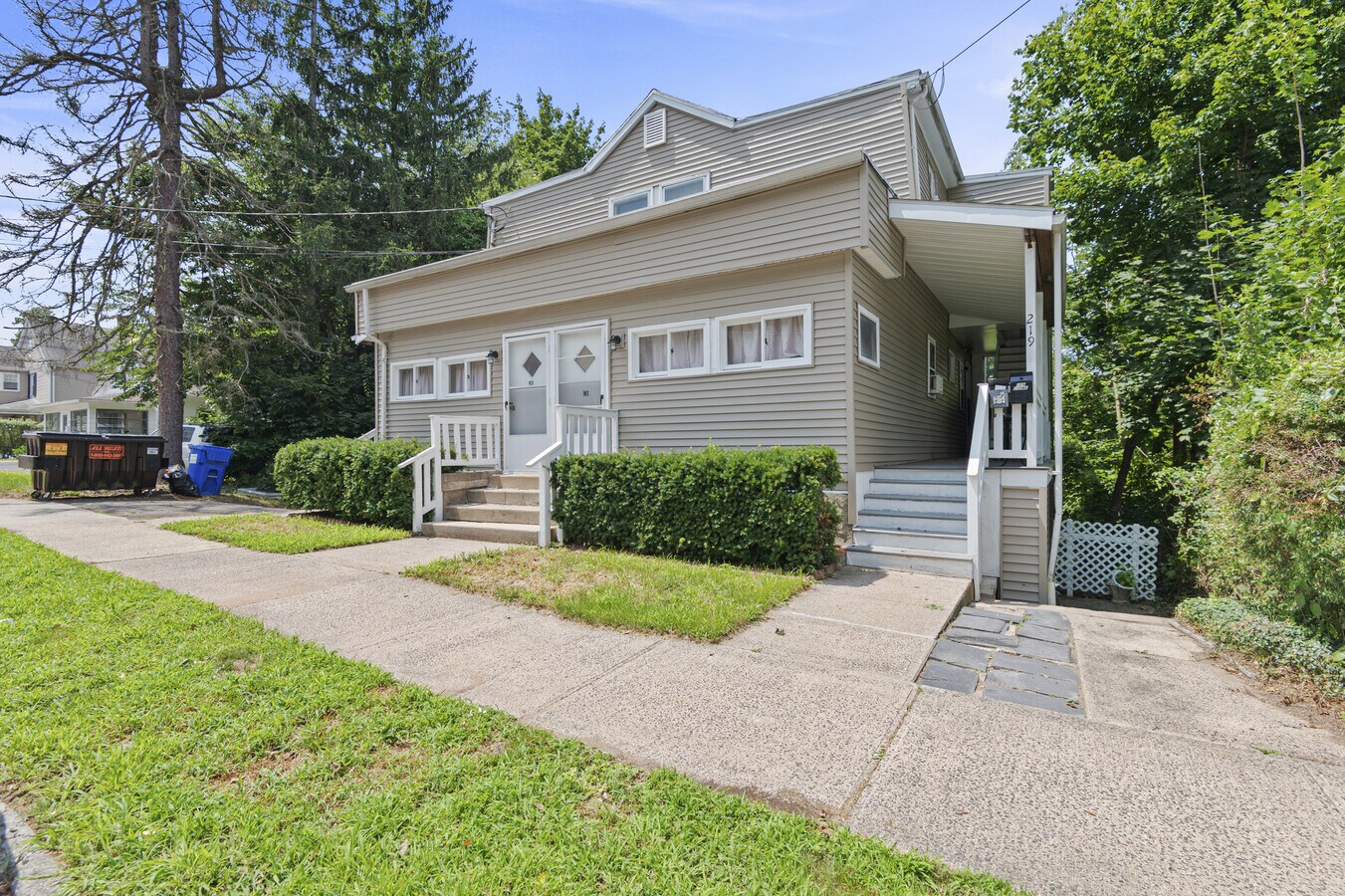 286 S Elm St, Wallingford, CT 06492 Wharton & Parsons Apartments