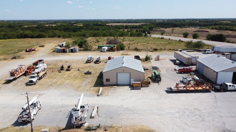 4613 N FM 1417, Sherman, TX for lease - Building Photo - Image 3 of 4