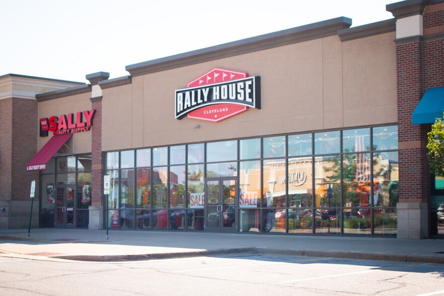 20639 Center Ridge Rd, Fairview Park, OH for sale - Building Photo - Image 3 of 19