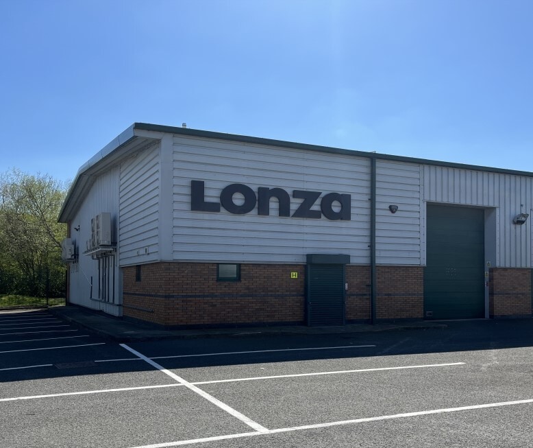 Brunel Dr, Stretton for sale Building Photo- Image 1 of 1