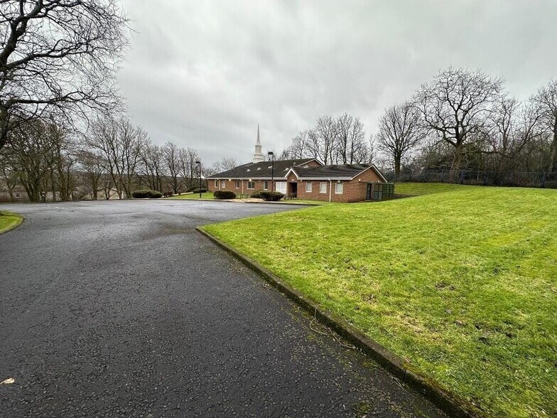 1A Abbotsford Rd, Cumbernauld for lease - Building Photo - Image 3 of 7