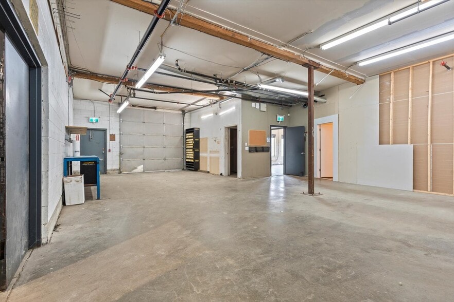 44755 Yale Rd, Chilliwack, BC for sale - Building Photo - Image 3 of 12