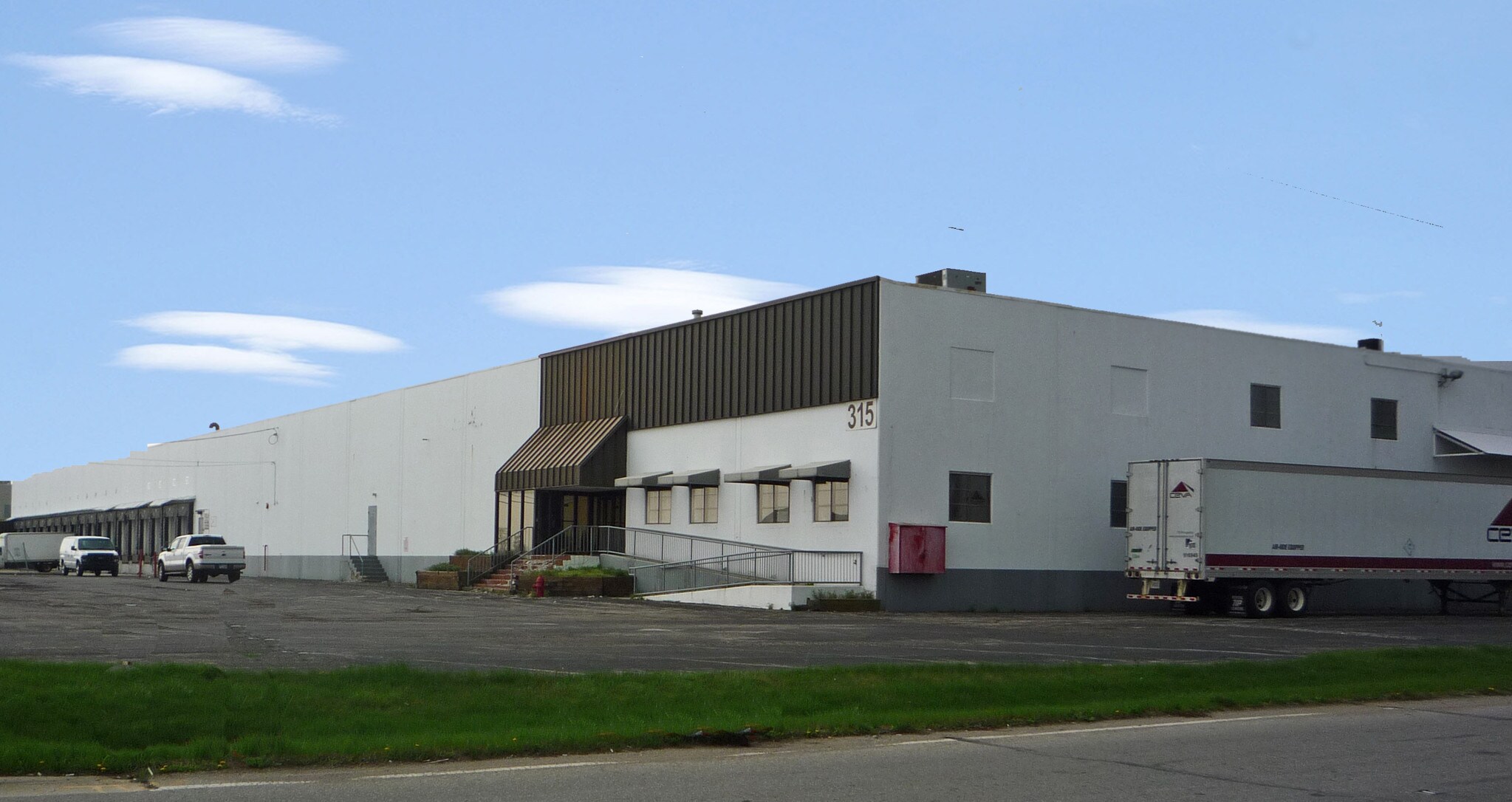 315 Phillipi Rd, Columbus, OH for sale Building Photo- Image 1 of 1