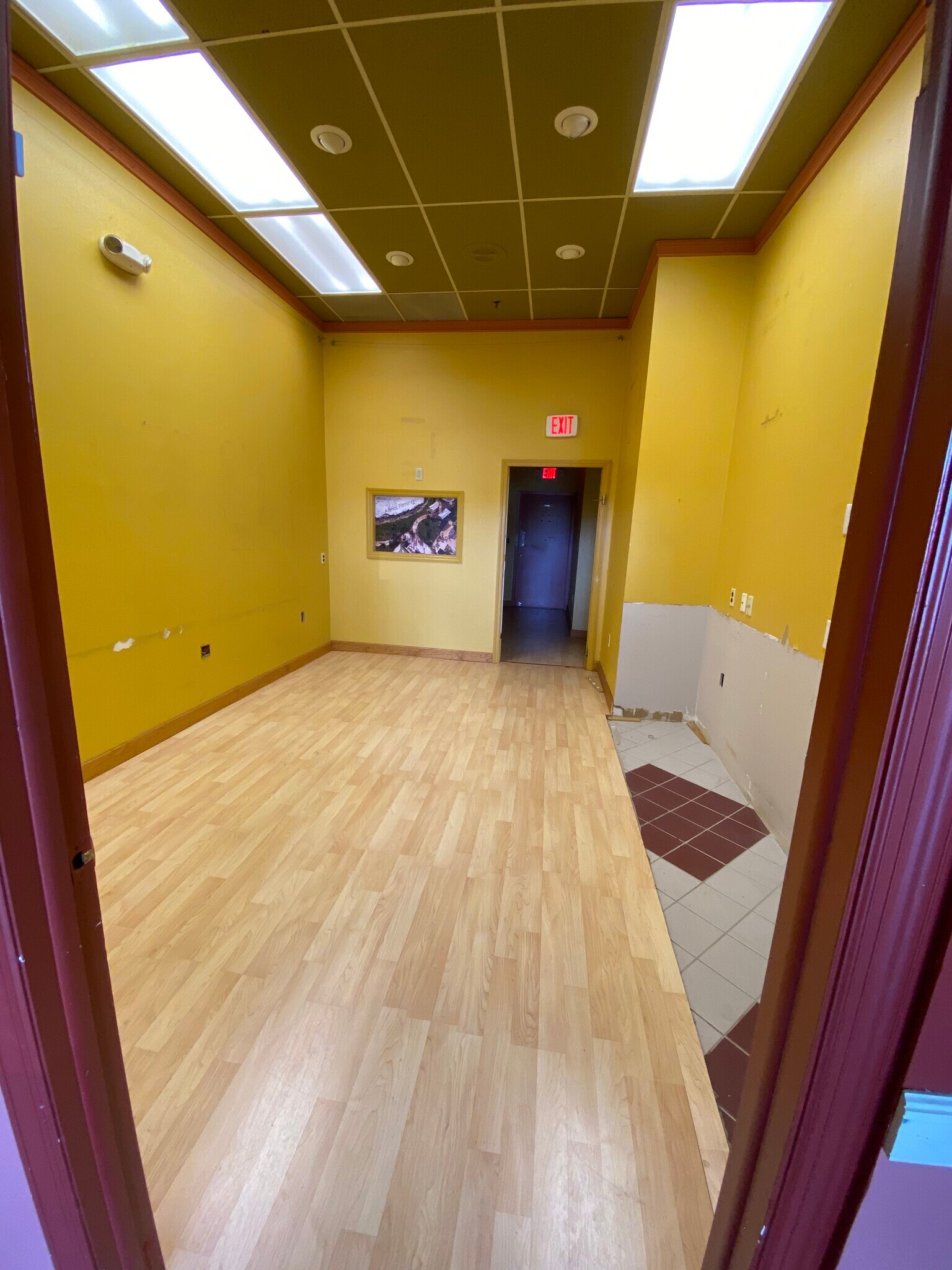 1665a Oak Tree Rd, Edison, NJ 08820 Oak Tree Shopping Center