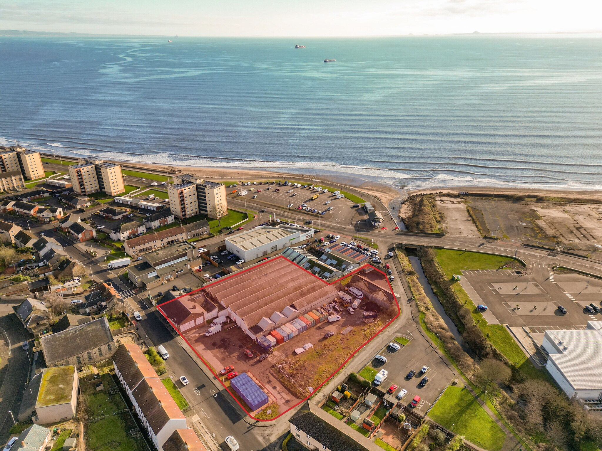 Large Retail Warehouse/ Redevelopment portfolio of 2 properties for sale on LoopNet.com Building Photo- Image 1 of 9