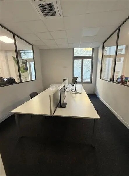 Office in Orléans for lease Building Photo- Image 1 of 9