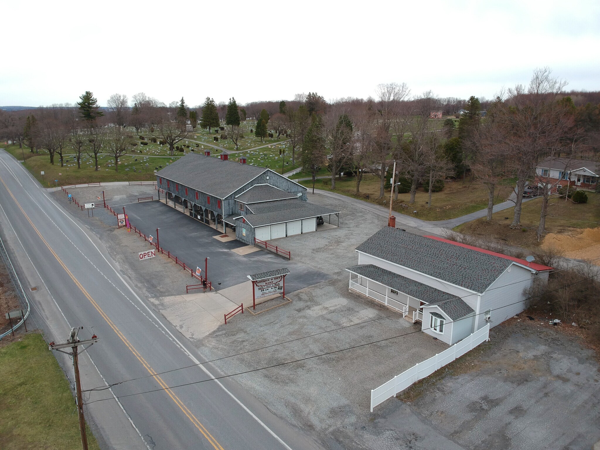 672 Tyrone Pike, Philipsburg, PA for sale Primary Photo- Image 1 of 1