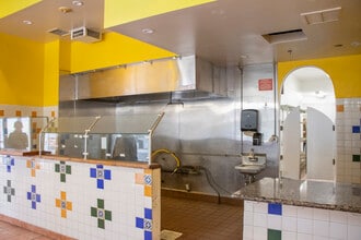 3301-3311 E 12th St, Oakland, CA for lease Interior Photo- Image 1 of 25