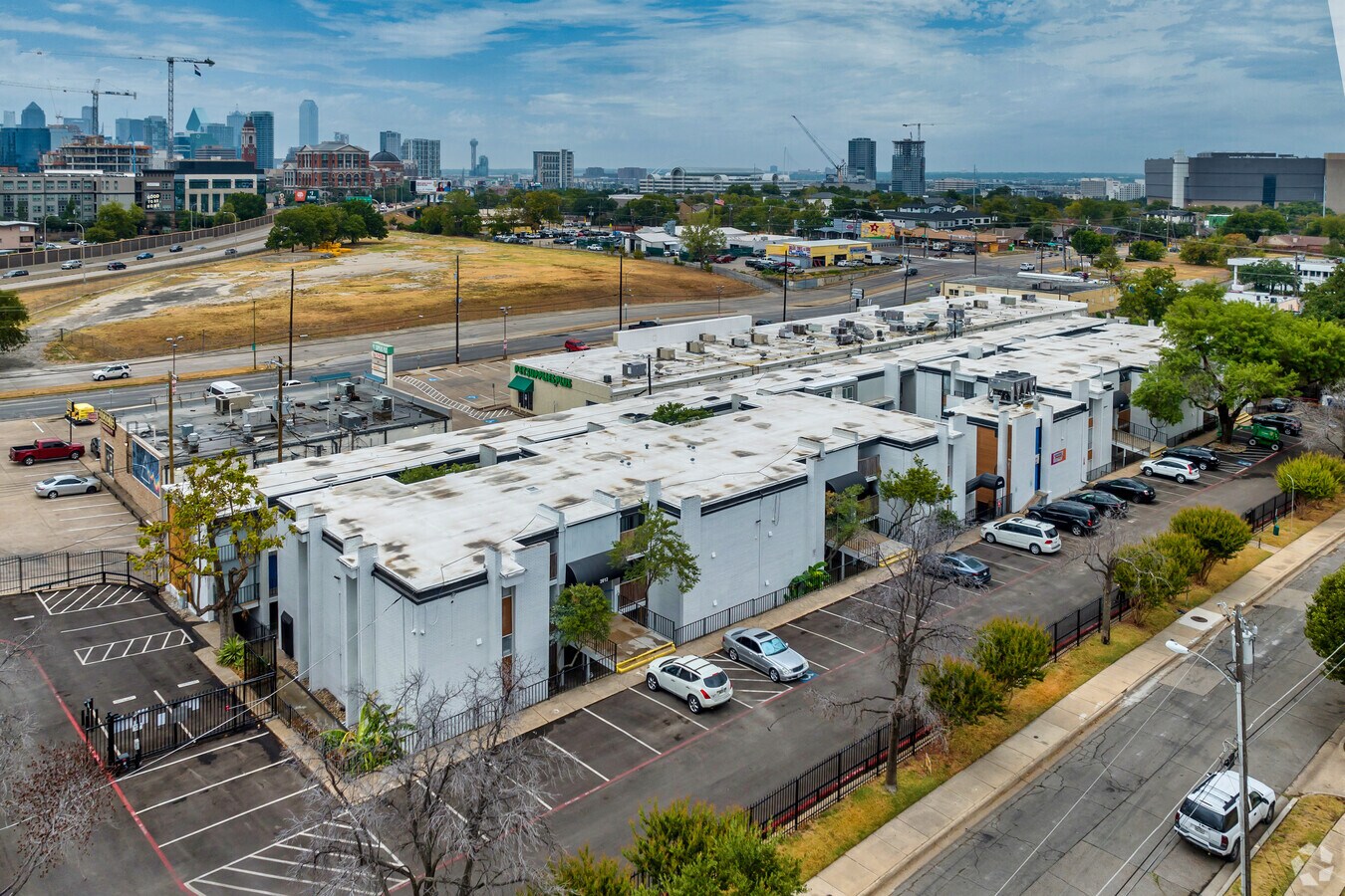 2544 Hondo Ave, Dallas, TX 75219