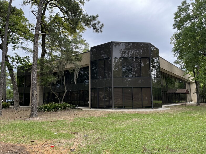 600 Rockmead Dr, Kingwood, TX for lease - Building Photo - Image 2 of 10