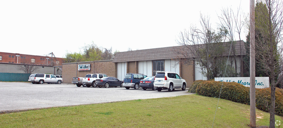 700 Huger St, Columbia, SC for lease - Building Photo - Image 2 of 16