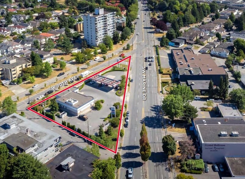 709 Marine Dr SW, Vancouver, BC for sale - Aerial - Image 2 of 2