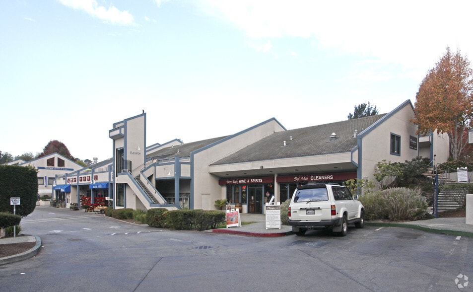 783 Rio Del Mar Blvd, Aptos, CA for lease - Building Photo - Image 2 of 5