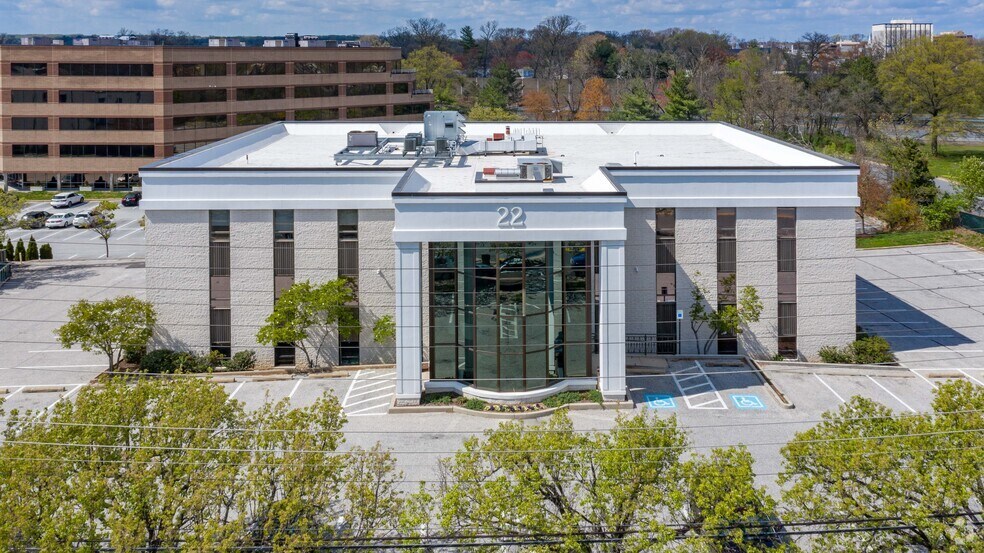 22 West Rd, Towson, MD for sale - Primary Photo - Image 1 of 1