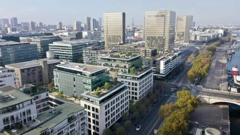 Office in Paris for lease - Building Photo - Image 1 of 8