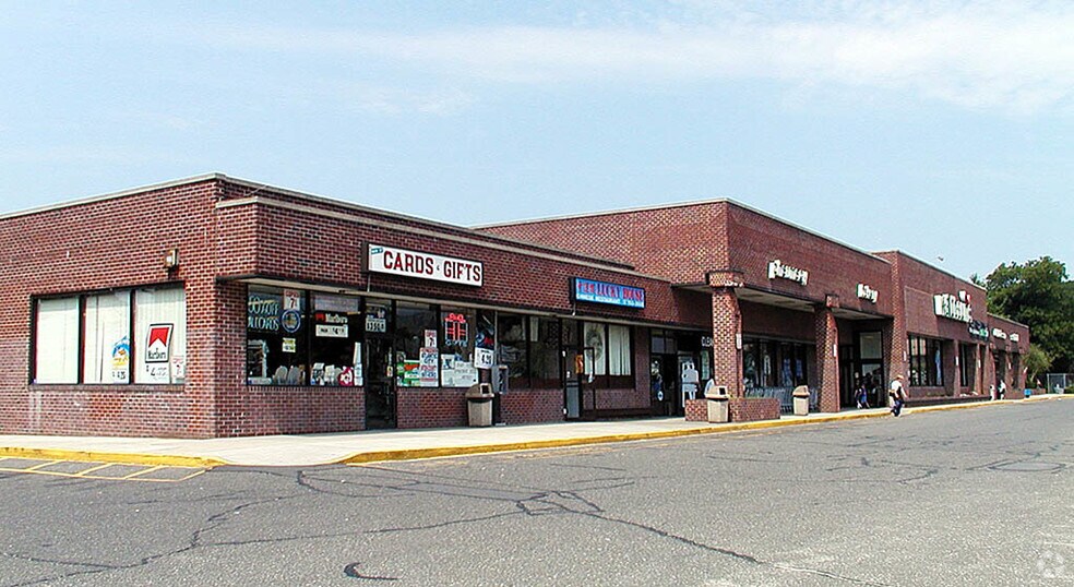 450 Main St, Farmingdale, NY, 11735 Retail Space For Lease