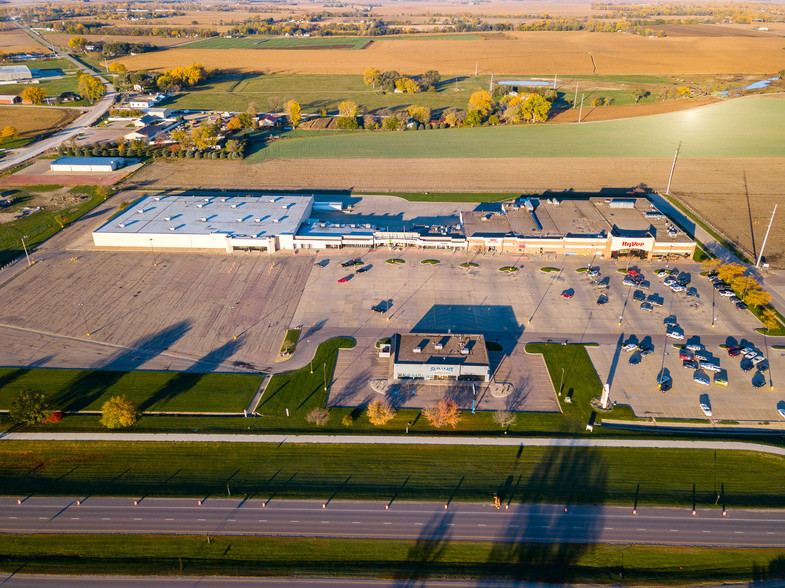 2601 Cornhusker Dr, South Sioux City, NE for lease - Aerial - Image 3 of 11