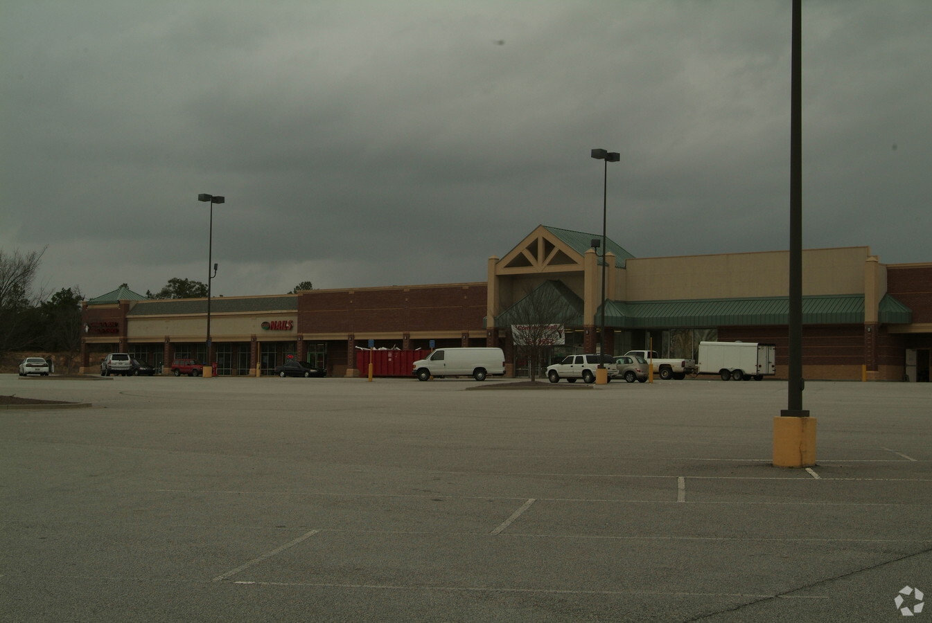 2215 Tobacco Rd, Augusta, GA 30906