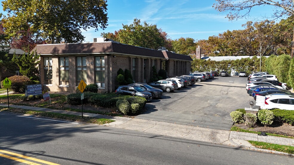 25-15 Fair Lawn Ave, Fair Lawn, NJ for lease - Building Photo - Image 1 of 5