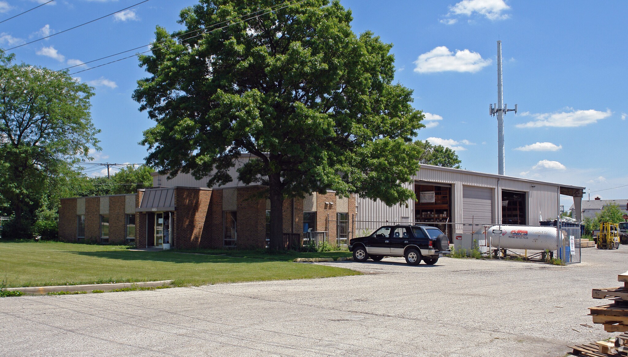 16W281 79th St, Willowbrook, IL for sale Primary Photo- Image 1 of 1