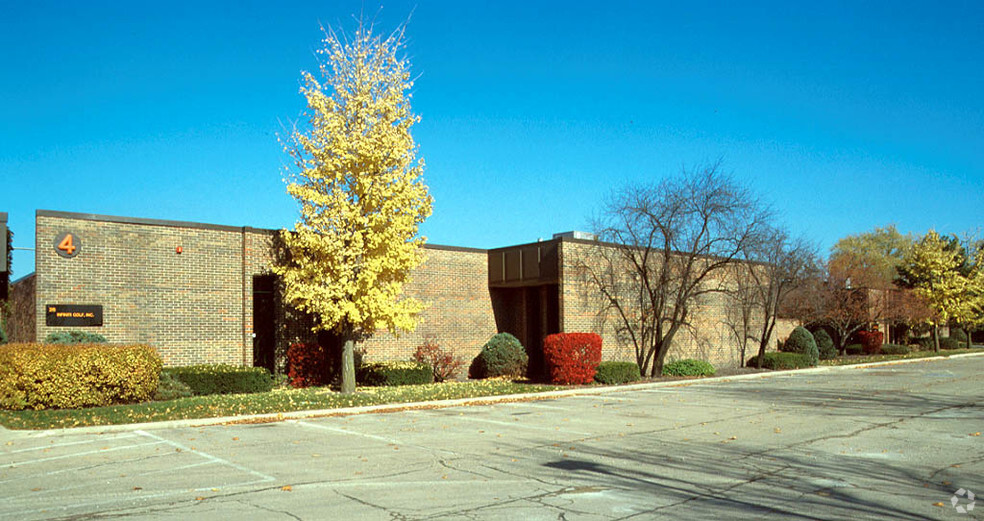 245 W Roosevelt Rd, West Chicago, IL for lease - Building Photo - Image 2 of 6