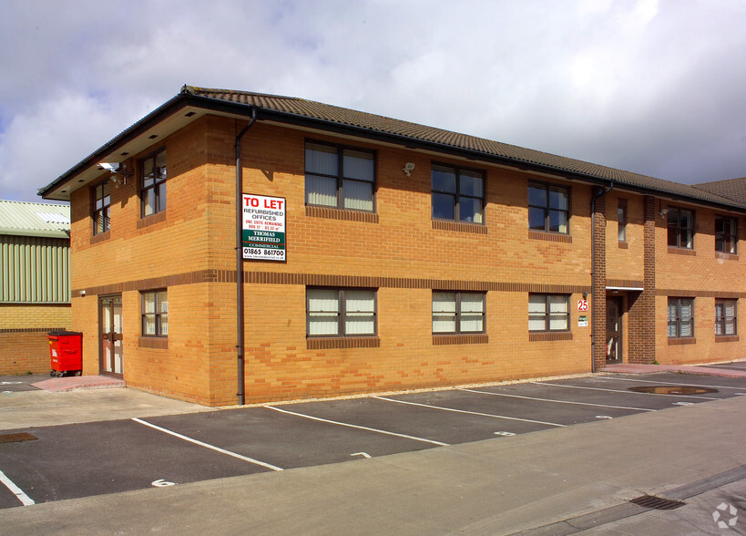 25 Bankside, Kidlington for lease - Building Photo - Image 3 of 7