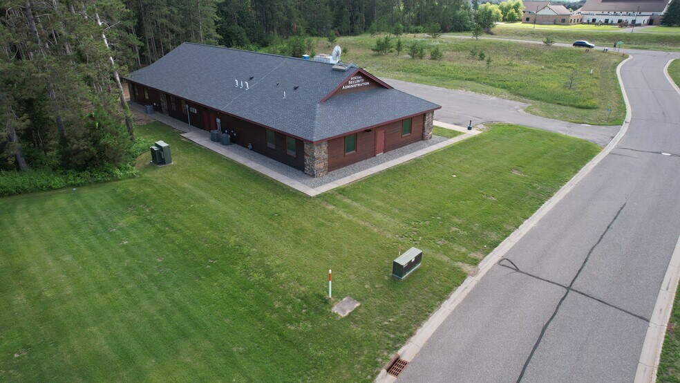 8331 Brandon Rd, Baxter, MN for sale - Building Photo - Image 1 of 1