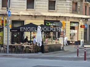 Retail in Barcelona, Barcelona for lease Interior Photo- Image 1 of 3