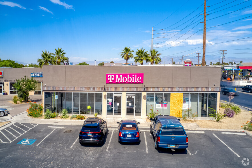 5111 E Charleston Blvd, Las Vegas, NV for lease - Building Photo - Image 2 of 9