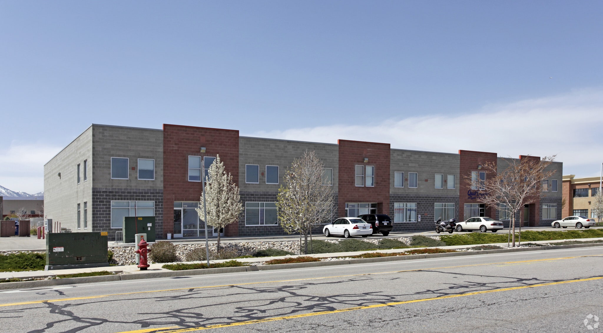 6784 S Airport Rd, West Jordan, UT for lease Primary Photo- Image 1 of 7