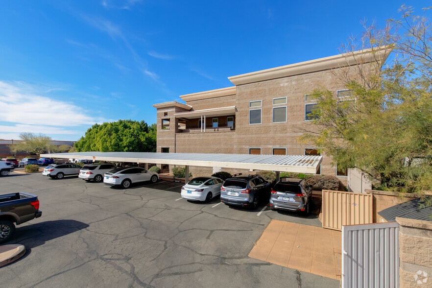 7730 E Greenway Rd, Scottsdale, AZ for lease - Building Photo - Image 3 of 6