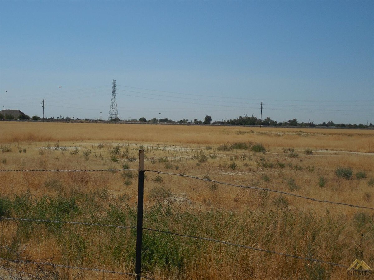 1401 Pacheco Rd, Bakersfield, CA 93307