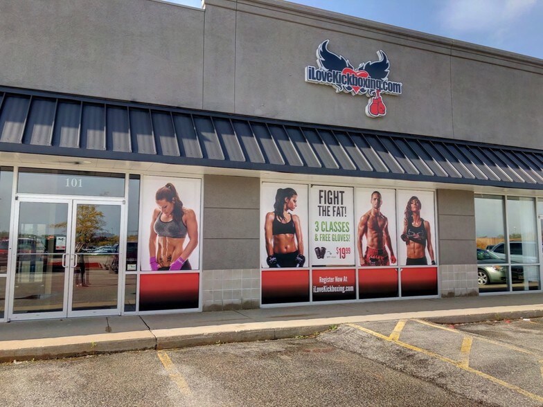 3135 SW Wiley Blvd, Cedar Rapids, IA for sale - Building Photo - Image 1 of 1