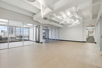 3626 N Hall St, Dallas, TX for lease Interior Photo- Image 2 of 4