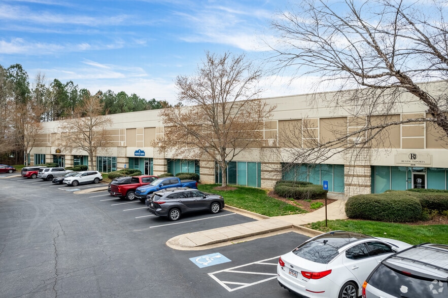 95 Chastain Rd NW, Kennesaw, GA for lease - Building Photo - Image 1 of 5