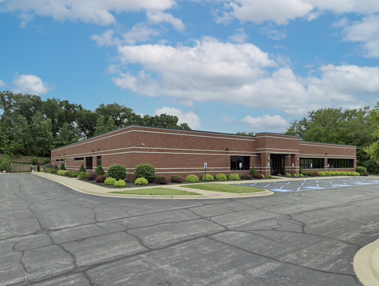 211 W Ridge Rd, Griffith, IN for lease - Building Photo - Image 3 of 17