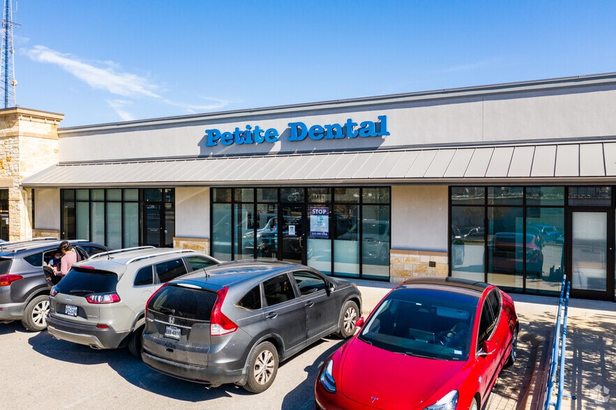 9001 Brodie Ln, Austin, TX for lease - Building Photo - Image 1 of 13